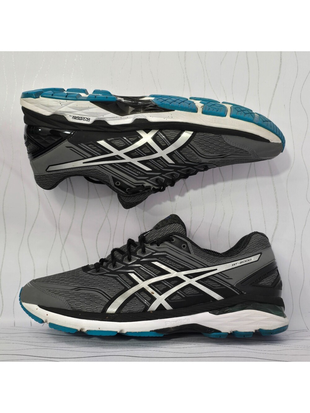 ASICS GT 2000 5 T707N Mens Size 12.5 Grey Silver Running Shoes Heel Wear Read